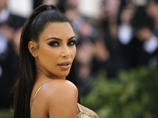 tab-Kim-Kardashian-(3)-1554617429819