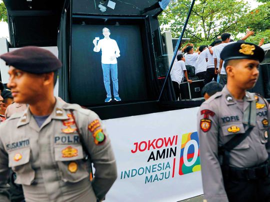 wld-190412-INDONESIA-ELECTION-HOLOGRAM-(Read-Only)
