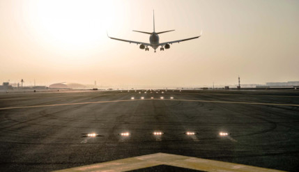 NAT-Dubai-airport-runway-1555239318505