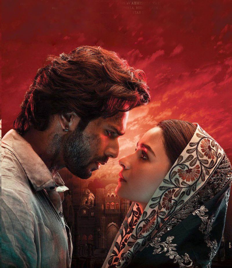 Kiara Advani And Varun Dhawan's Kalank Song First Class Hai