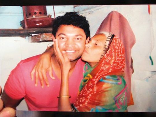 NAT-190417-SAROO-WITH-MOTHER-(Read-Only)