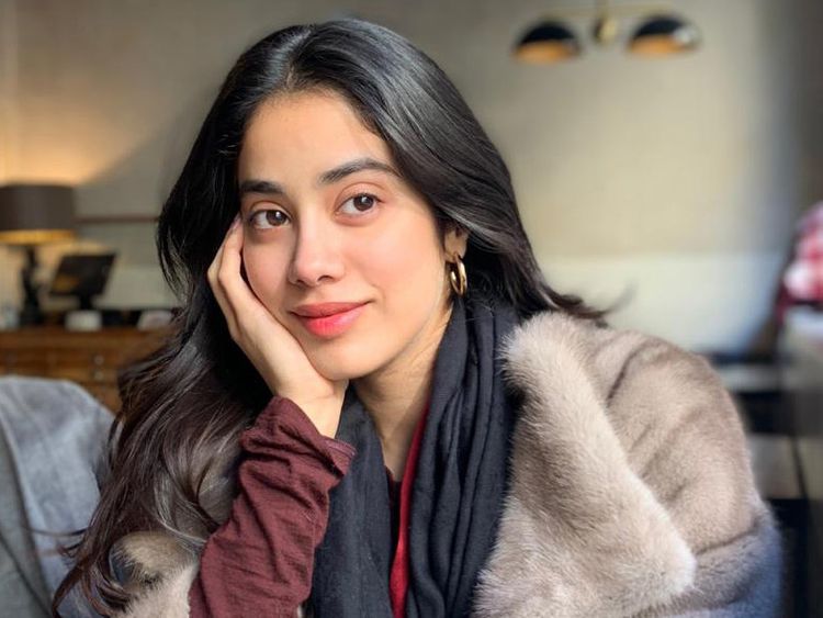   tab Janhvi Kapoor1-1557653795200 