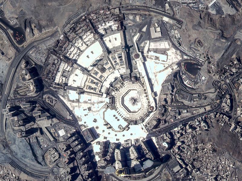 Khalifa Sat image of Makkah
