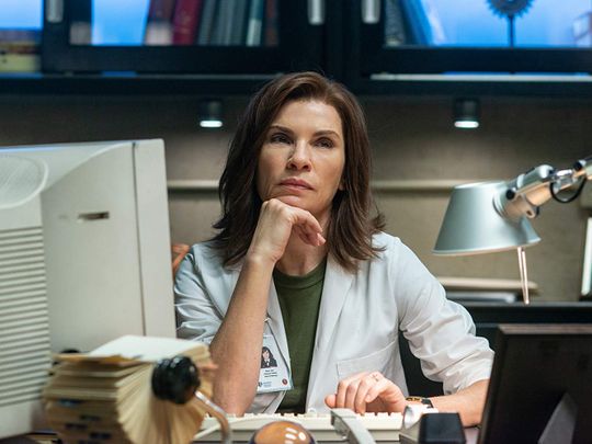 tab Julianna Margulies in The Hot Zone (2019)-1559110946593