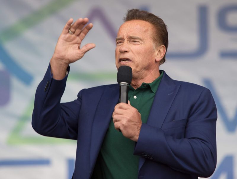 tab Arnold Schwarzenegger-1559198454508