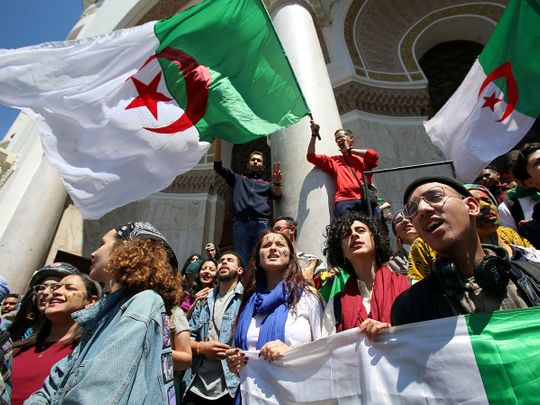 2019-06-16T122851Z_445342099_RC1857912850_RTRMADP_3_ALGERIA-PROTESTS-(Read-Only)