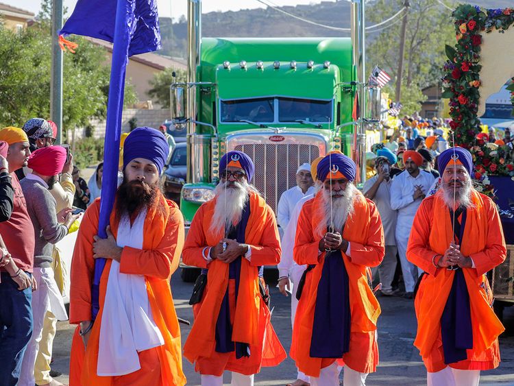 Sikh Drivers Are Transforming Us Trucking Americas Gulf News