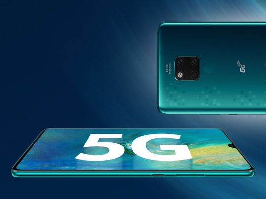 BUS-HUAWEI-Mate--King-of-5G-Smartphones-(Read-Only)
