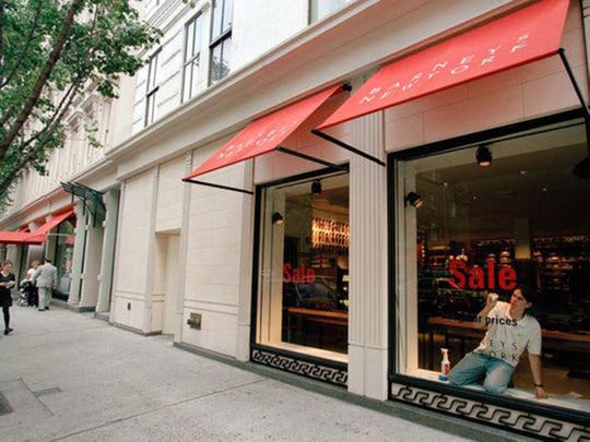 US luxury department store Barneys explores bankruptcy option ...