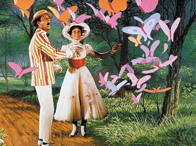 Julie Andrews and Dick Van Dyke in Mary Poppins (-1563265281538