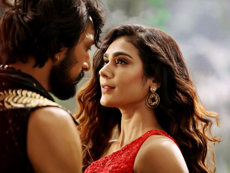 Sudeep and Aakanksha Singh in Pailwaan-1568187282427