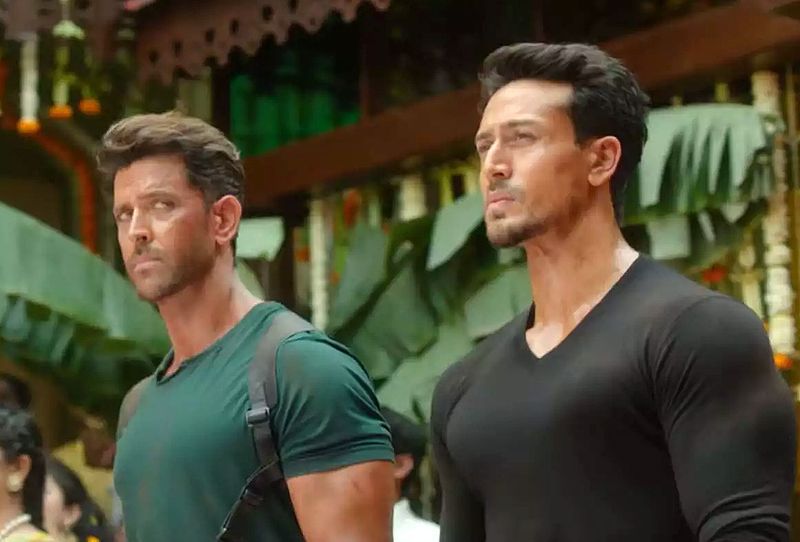 TAB 190923 Tiger AND  Hrithik-1569230553063