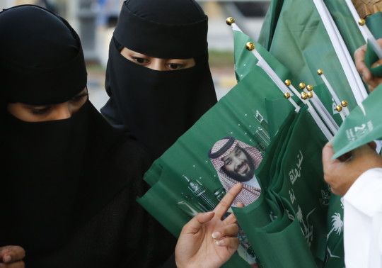 In First Saudi Women To Be Enlisted In Army Saudi Gulf News