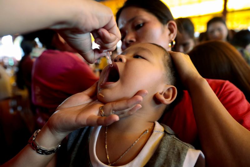 Copy of 2019-10-14T072553Z_903193357_RC1F0598F8A0_RTRMADP_3_PHILIPPINES-POLIO-VACCINATION-1571120298437