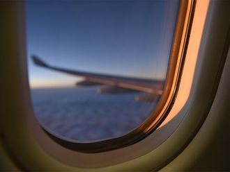 Health body recommends night flight ban