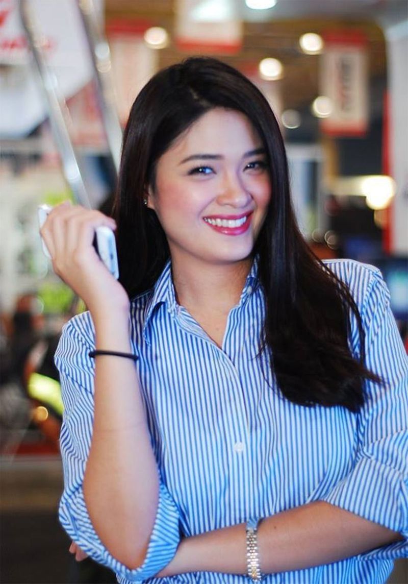 Pictures Bright And Beautiful Filipina Actress Yam Concepcion Entertainment Photos Gulf News