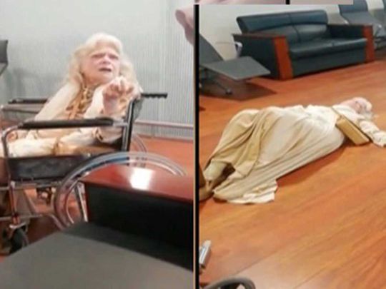 Pakistan: American woman lies on Islamabad Airport floor in protest as authorities refuse her entry - Gulf News