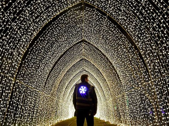 Look: 'Christmas at Kew' lights installation in London's Kew Gardens ...