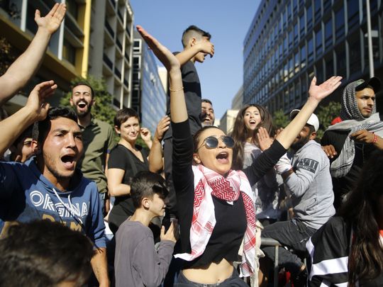 OPN 191122 Lebanon protest-1574421952056