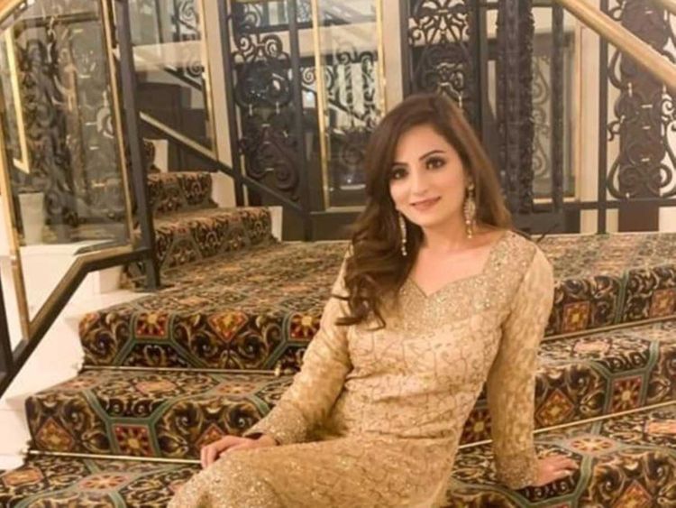Pakistani beauty queen Zanib Naveed killed in a car crash ...