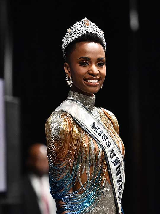 Toyeen Bs World Photos Miss South Africa Zozibini Tunzi Crowned Miss