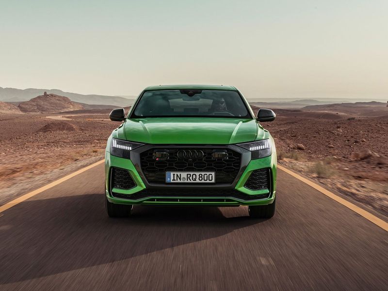 auto audi rsq8 3