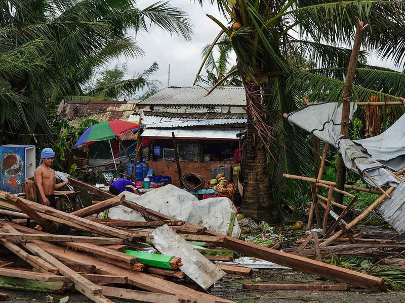Typhoon Phanfone in Tacloban