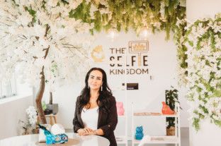 NAT 200107 Rania Naffa, Chief Happiness Officer and Founder, The Selfie Kingdom-1578384706158