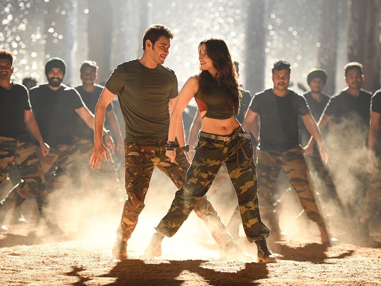 Sarileru Neekevvaru: Mahesh Babu's mass avatar for 'Mind Block' | Telugu  Movie News - Times of India