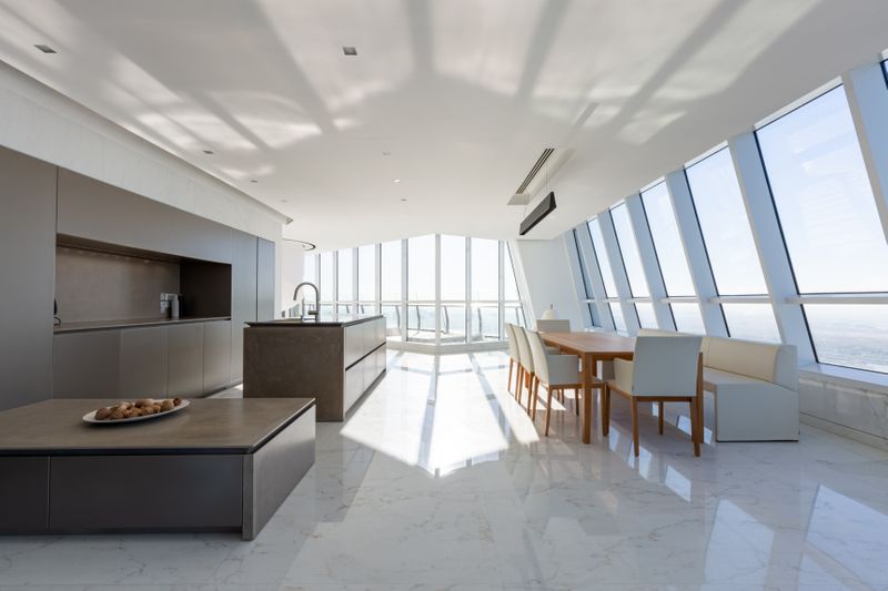 PW-200113_most expensive penthouse_The property features stunning ocean views with a professional catering kitchen-1578901143469