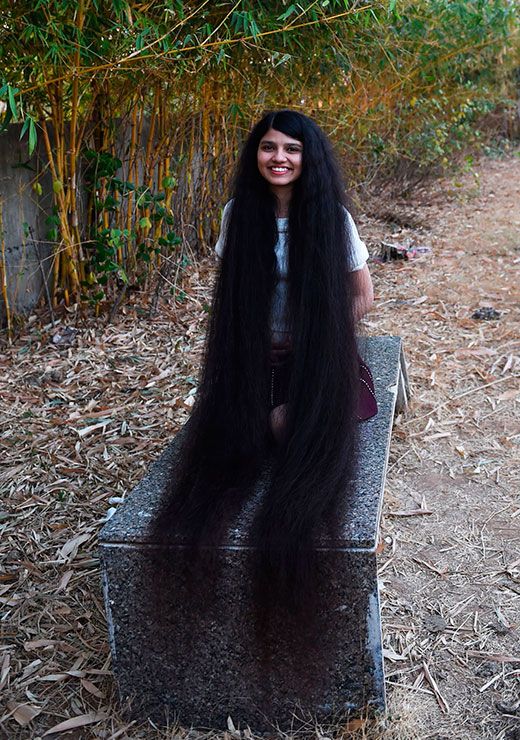India Meet The Girl With The World S Longest Hair News Photos Gulf News