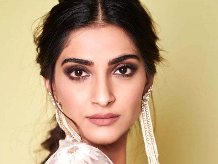 Sonam Kapoorxvideo - Bollywood actress Sonam Kapoor recalls dealing with husband Anand Ahuja's  health in her wrap-up video | Bollywood â€“ Gulf News