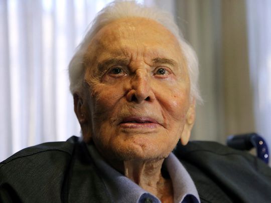 Kirk Douglas dead: Hollywood legend dies aged 103 | Entertainment ...
