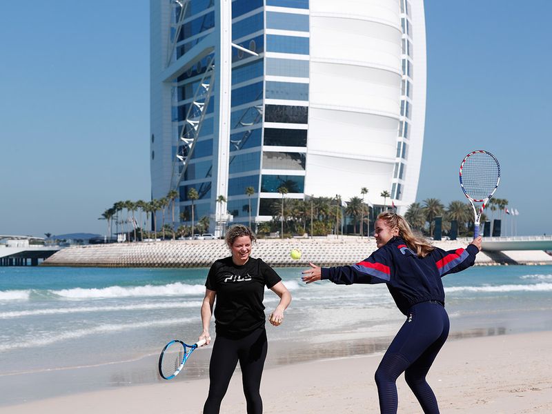 Sofia Kenin and Kim Clijsters on the beach in Dubai