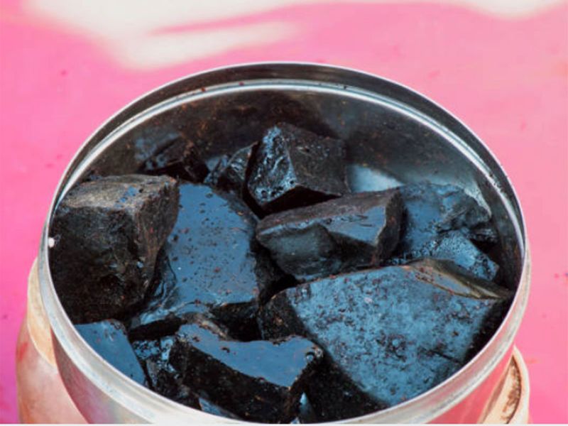 1. SHILAJIT