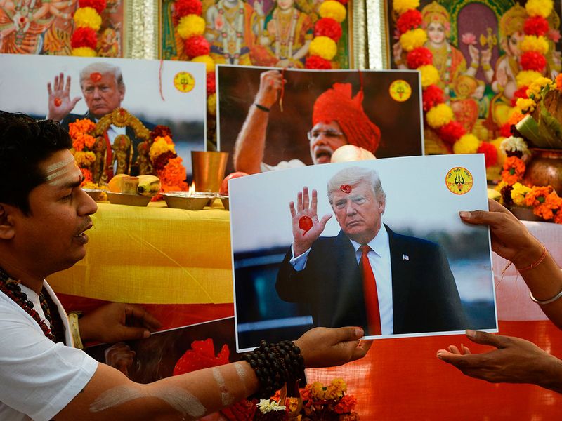 Trump India Hindu priests perform rituals