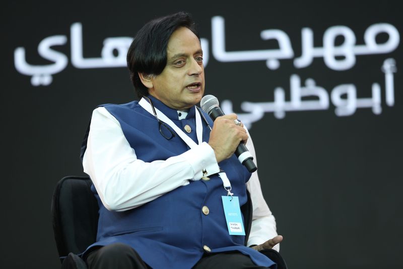 Hay Festival Abu Dhabi Shashi Tharoor-1582795009642