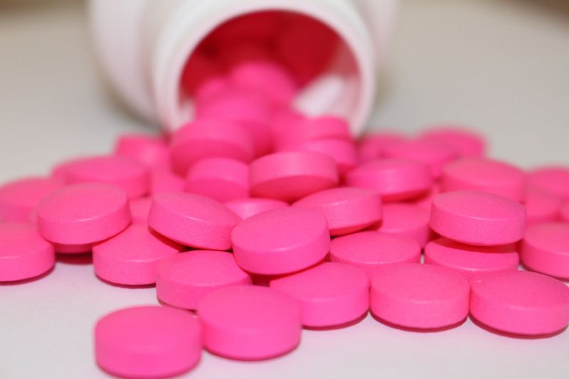 Ibuprofen pain killers tablets medicine generic 
