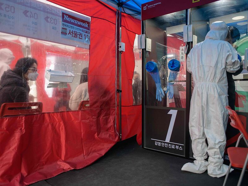 South Korea dials up virus testing with hospital 'phone booths'