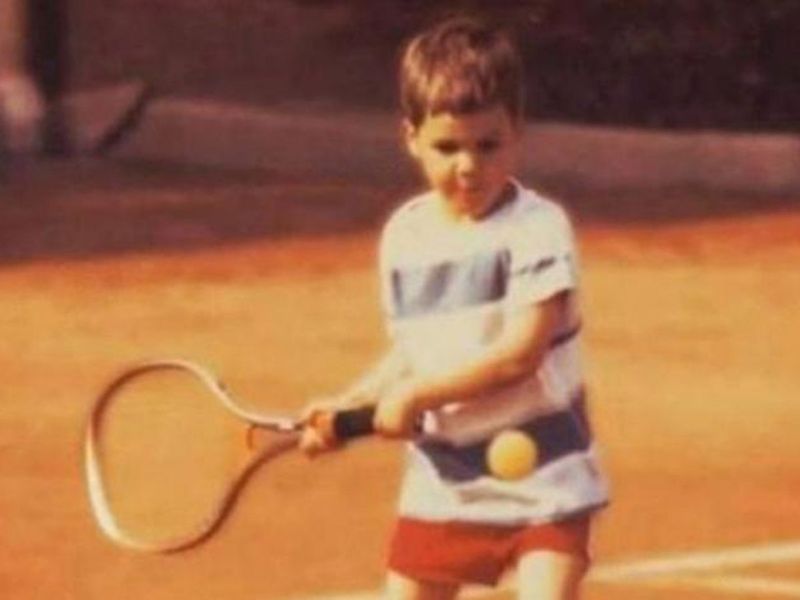 A young Roger Federer