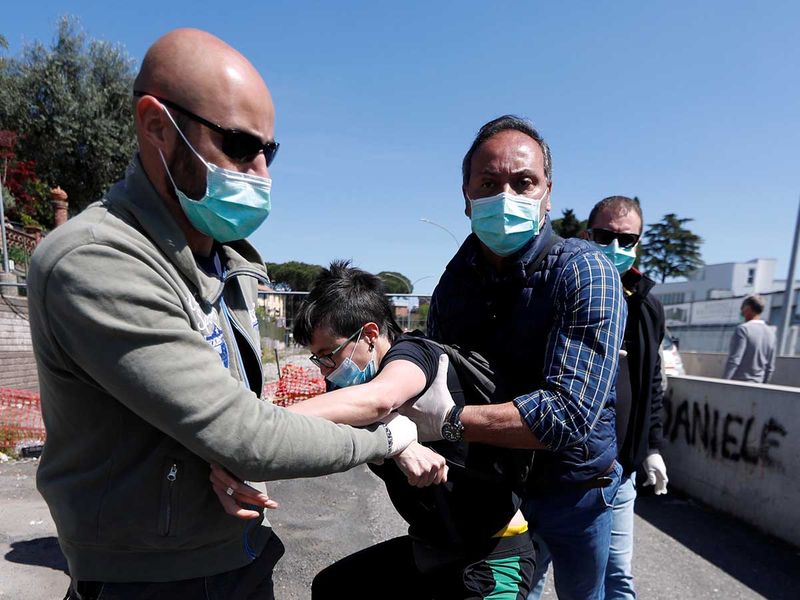 Italy police detain protester coronavirus