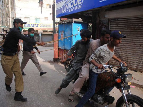 Pakistan police lockdown