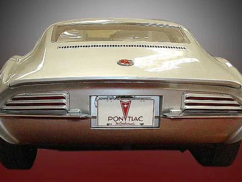 Auto Pontiac 