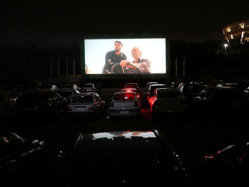 DRIVE IN 