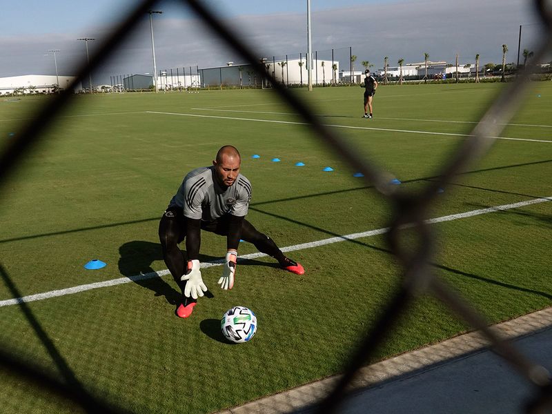 Inter Miami MLS soccer team goalkeeper Luis Robles practices at the team's training facility in Fort Lauderdale, Fla., Wednesday, May 6, 2020. (Joe Cavaretta/South Florida Sun-Sentinel via AP)