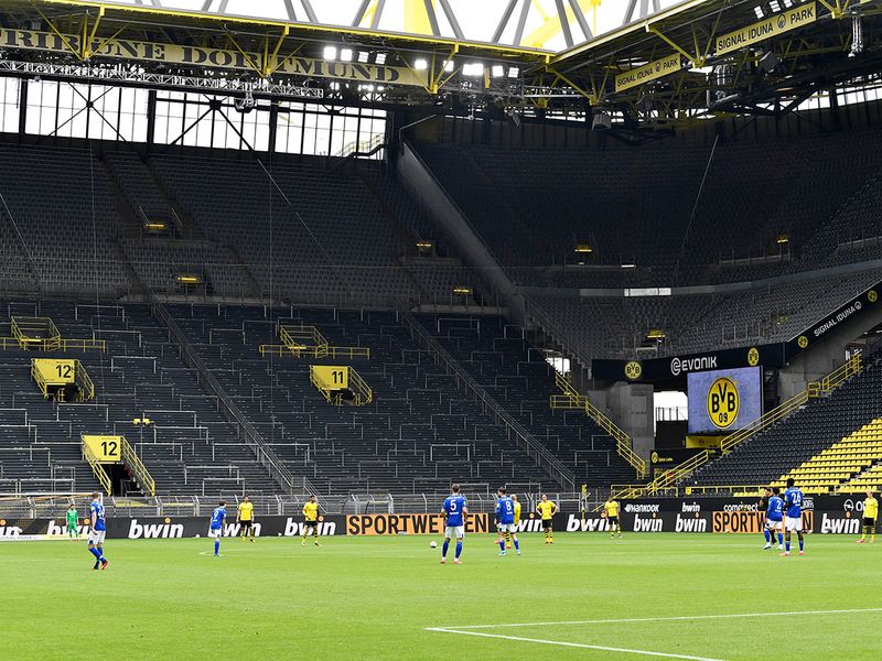 Back with Bundesliga bang: Dortmund thrash Schalke on return to ...