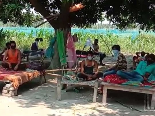 India migrants living in fields Bihar