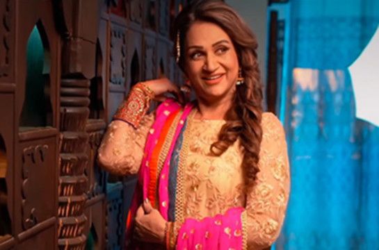 Bushra Ansari in a still from ZEBAISH-1590393948044