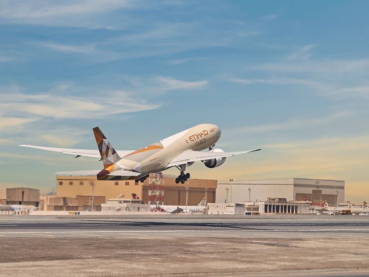 etihad carry on baggage restrictions