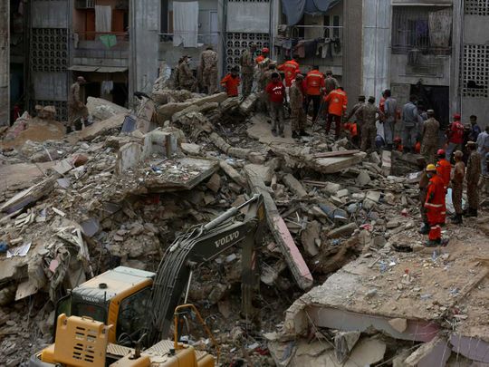 Pakistan building collapse Karachi